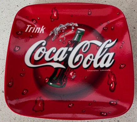 7346-1 € 4,00 coca cola klein geld - centenbakje trink coca cola.jpeg
